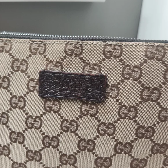 🥰 Vintage Y2K Gucci Joy Signature GG Monogram Logo Zip Top Crossbody Bag, Mint! - Picture 5 of 16